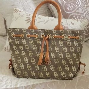 Dooney and Bourke handbag.